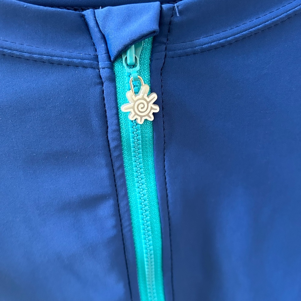 UVSkinz Women’s 1/4 Zip Crew Sun and Swim Shirt. UPF 50+. Swim. Beach - Picture 6 of 12